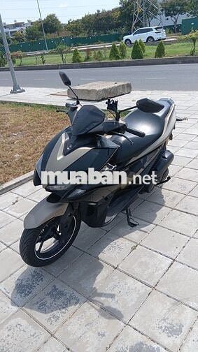 Yamaha NVX 155 2017 Đen Vàng đồng