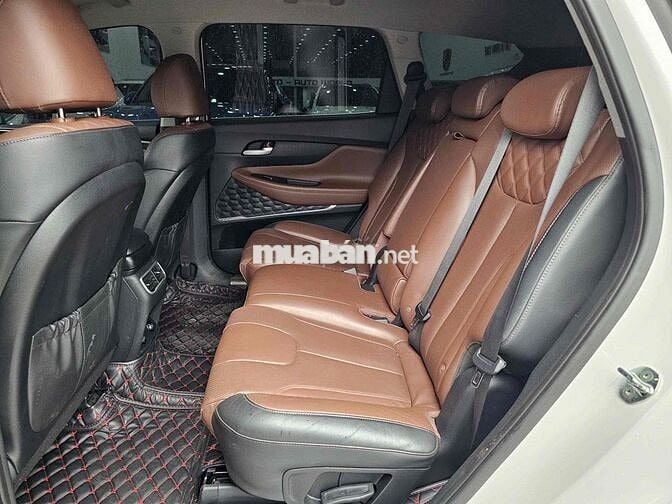 Hyundai Santa Fe 2023 Tiêu chuẩn 2.2L - 28000 km