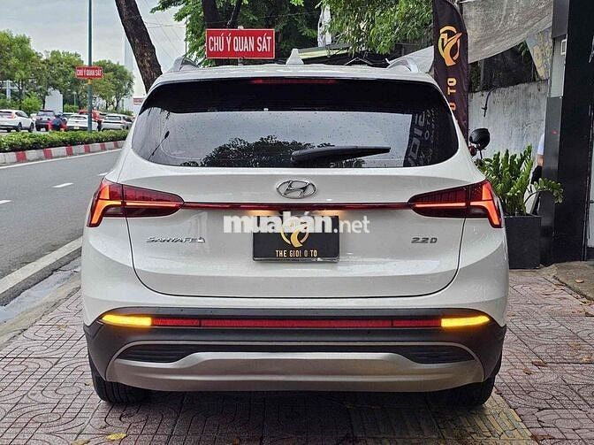 Hyundai Santa Fe 2023 Tiêu chuẩn 2.2L - 28000 km