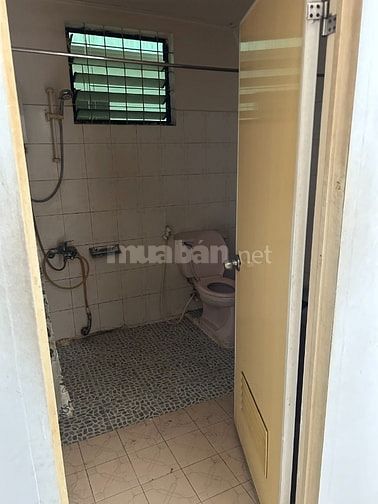 Cho Thuê Nhà Phó Cơ Điều P6 Q11 . DT : 5 x 23m ( NH5,2m ) . 38 triệu
