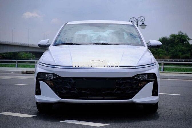 Hyundai Accent AT 2026 Trắng Mới 100%