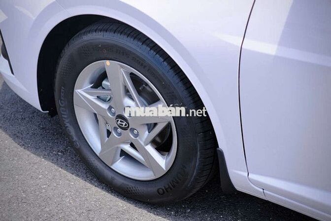 Hyundai Accent AT 2026 Trắng Mới 100%