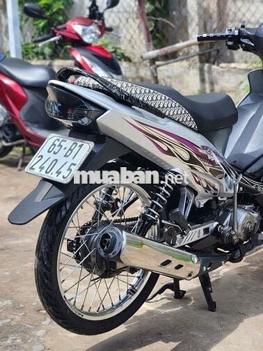 Yamaha Sirius màu Bạc biển 65 fun đồ chơi
