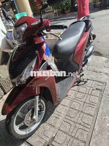 Honda Vision Đỏ