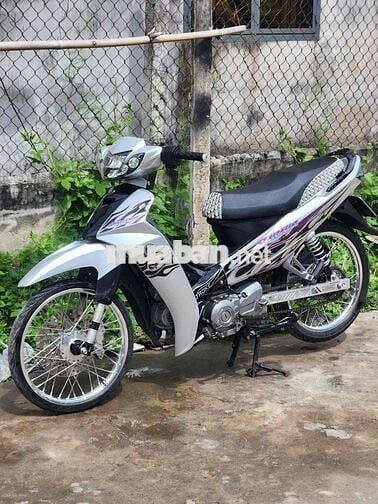 Yamaha Sirius màu Bạc biển 65 fun đồ chơi