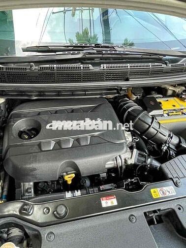 Kia Rondo 2014 Dầu Trắng