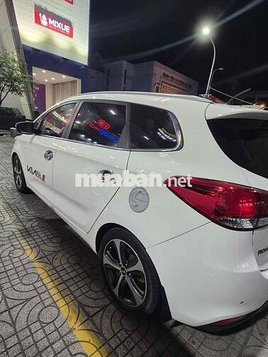 Kia Rondo 2014 Dầu Trắng