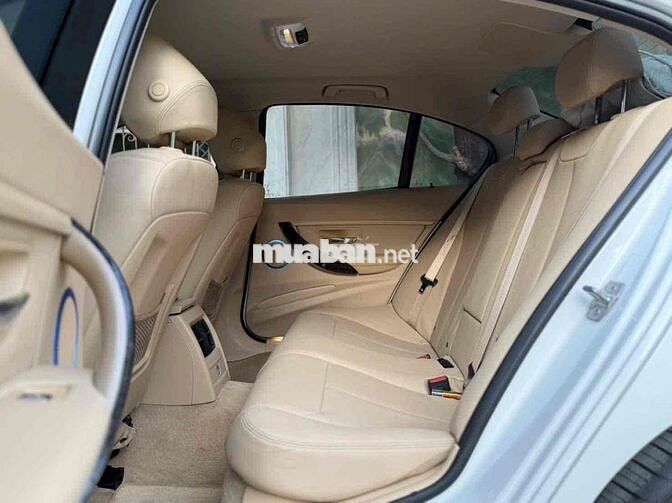 BMW 320i 2015 model 2016