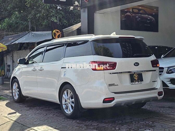 Kia Carnival 2022 2.2D Luxury 8 chỗ - 91000 km