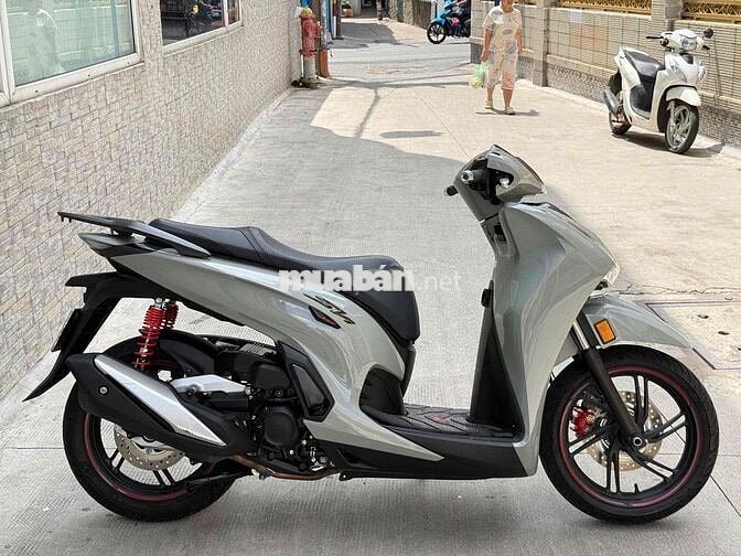 Honda SH350i 2025 Xám Xi Măng 4000 km