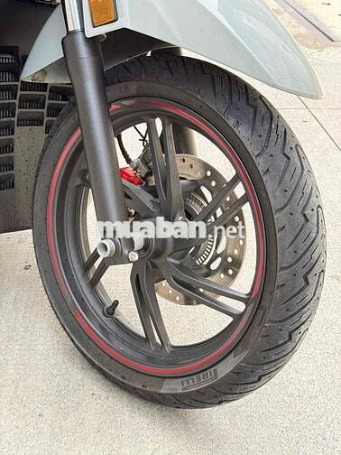 Honda SH350i 2025 Xám Xi Măng 4000 km