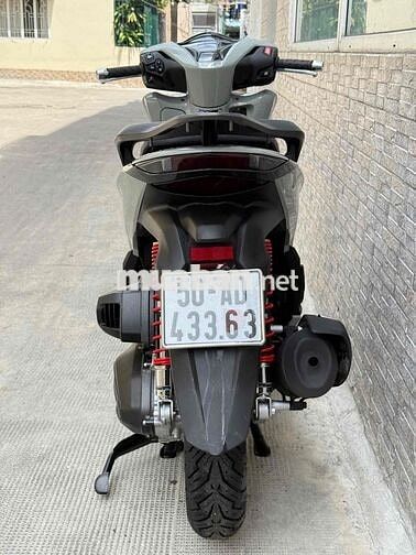 Honda SH350i 2025 Xám Xi Măng 4000 km