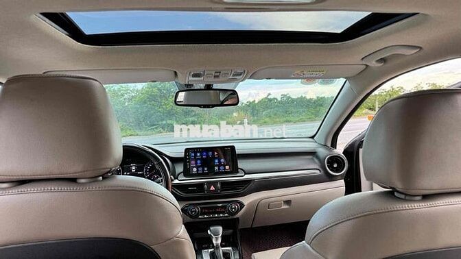 Kia Cerato 2019 1.6 AT Luxury - có cửa nóc