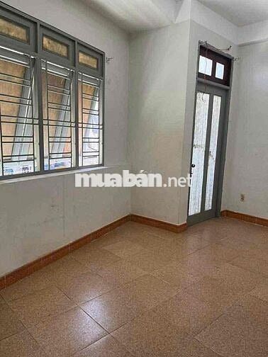 NHÀ NGUYÊN CĂN HẺM XE TẢI NGUYỄN TƯ GIÃN 4 PHÒNG NGỦ GIÁ CHỈ 12TR