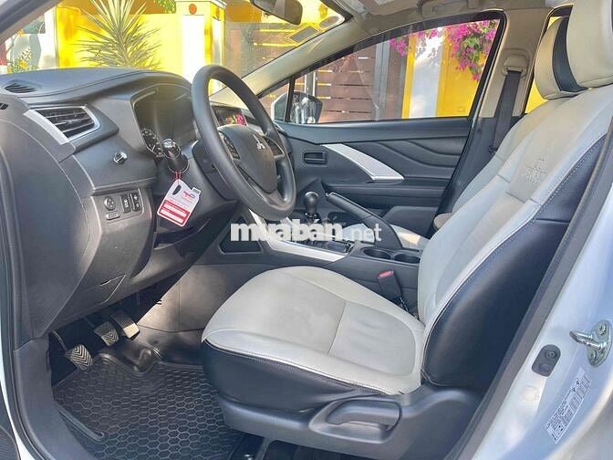 Mitsubishi Xpander 2021 Số sàn 80000 km Trắng