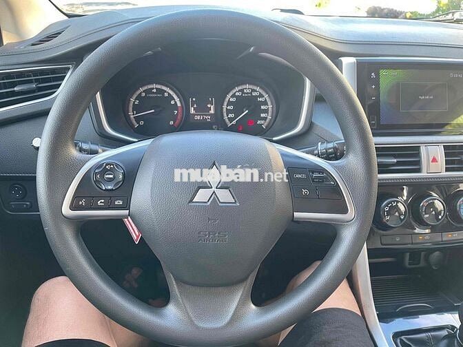 Mitsubishi Xpander 2021 Số sàn 80000 km Trắng