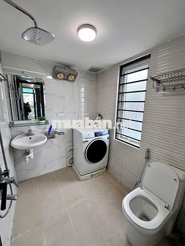 STUDIO BAN CÔNG – FULL NỘI THẤt–THỤY KHUÊ, TÂY HỒ-429 Thụy Khuê