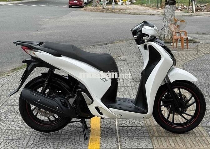 SH 150i 2016 Trắng đen biển số 43 xe odo thấp