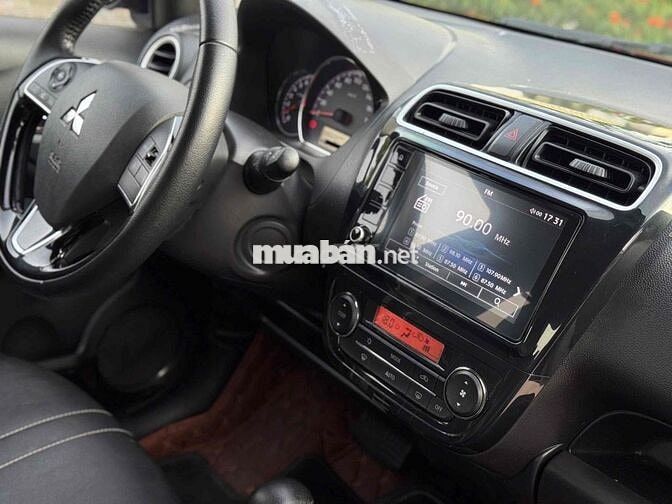 Mitsubishi Attrage 1.2AT Premium 2021