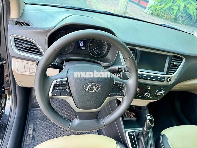 Hyundai Accent 2018 Tiêu chuẩn Đen 74000km