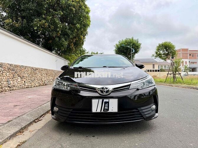 Toyota Corolla Altis 2019 1.8G Đen