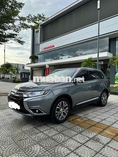 Cần bán Mitsubishi Outlander 2019 tự động