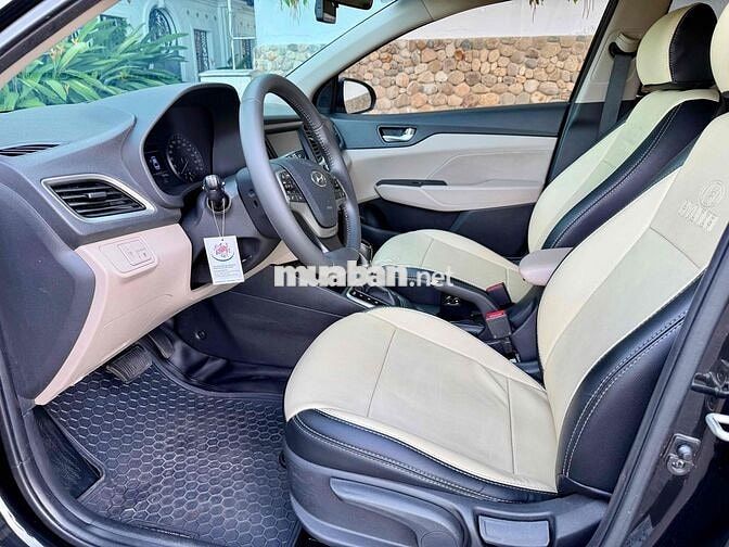 Hyundai Accent 2018 Tiêu chuẩn Đen 74000km