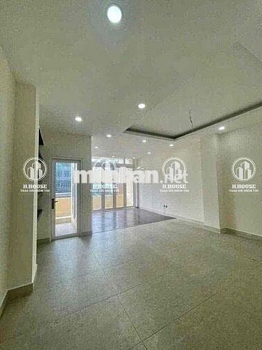 🔵CHO THUÊ NHÀ MẶT TIỀN HOÀNG HOA THÁM . TÂN BÌNH. GA T3