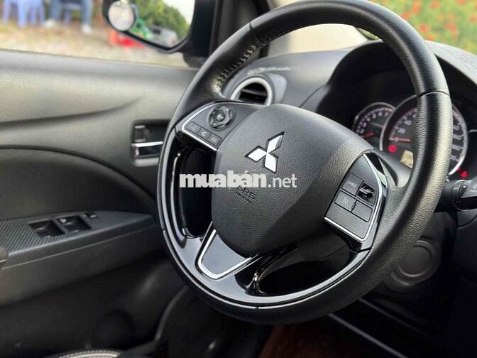 Mitsubishi Attrage 1.2AT Premium 2021