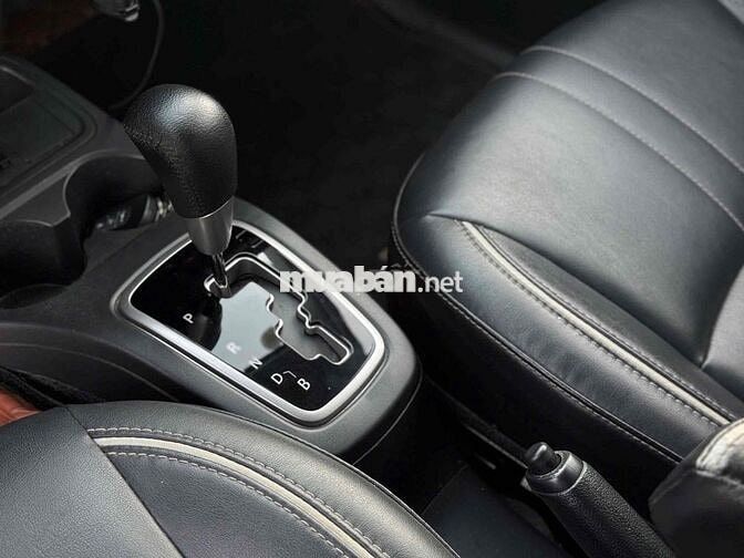 Mitsubishi Attrage 1.2AT Premium 2021