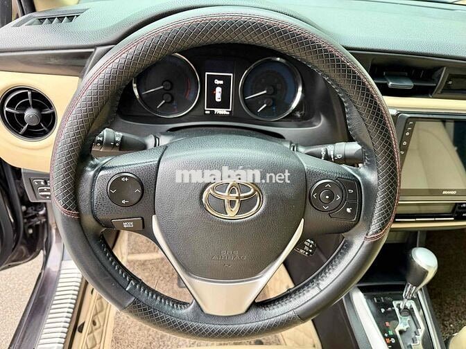 Toyota Corolla Altis 2019 1.8G Đen