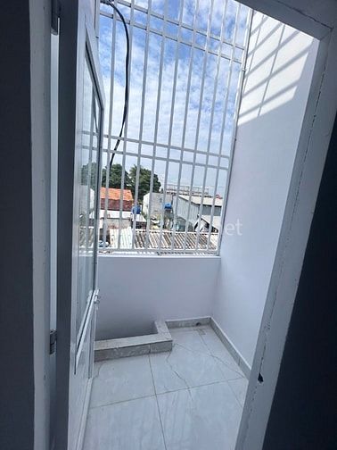 NHÀ DÂN XÂY CỰC KÝ CHẮC CHẮN 800TR NGAY CHỢ 4X13M