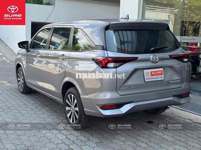 Toyota Avanza Premio 1.5G 2024 Bạc