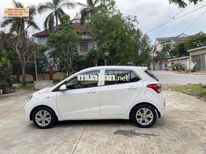 Hyundai i10 2014 Trắng nguyên bản