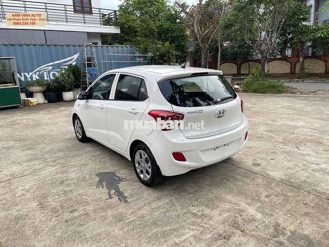 Hyundai i10 2014 Trắng nguyên bản