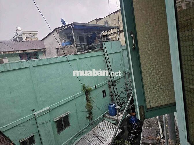 Bán Căn hộ Tầng 2 Chung cư Quận 5, Đường Lão Tử