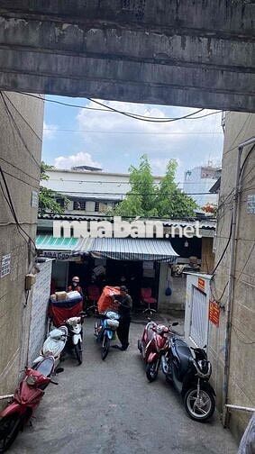 Gia đình cần bán Căn hộ chung cư Thanh Đa Lô L 2 phòng ngủ