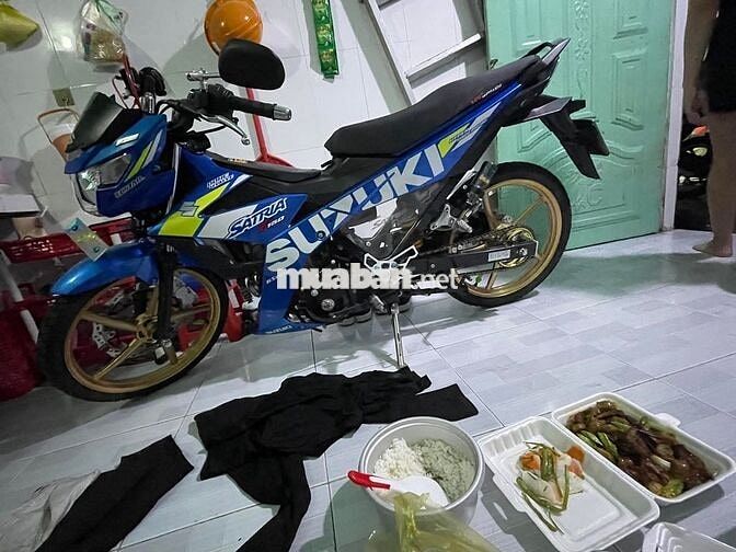 Suzuki Satria 150 Xanh