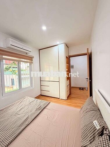 3.x tỷ Căn góc TT Quỳnh Mai, sổ đỏ 40/75m² 2PN 3 thoáng Full công năng