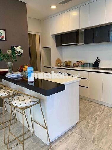 bán căn hộ ngay Phú Mỹ Hưng - 3PN - 7,5 tỷ - Metro số 4
