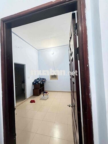 Nhà nguyên căn còn trống 2PN tìm người ở ghép