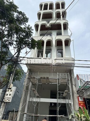 Bán toà căn hộ mới xây có sẵn dòng tiền 135tr/ tháng giá chỉ 25 tỉ
