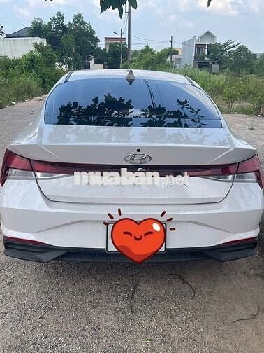 Hyundai Elantra 2024 Trắng 14.000 km