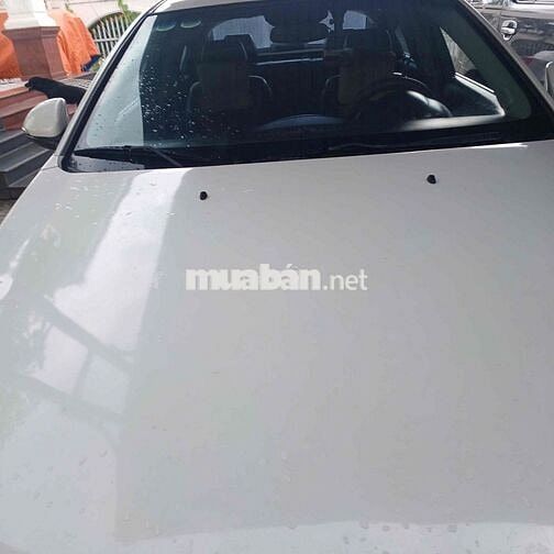 Chevrolet Cruze 2012 trắng