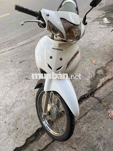 Honda Wave 100 Trắng