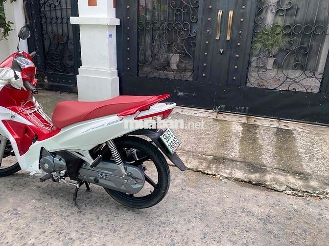Honda Wave 125i Trắng Đỏ