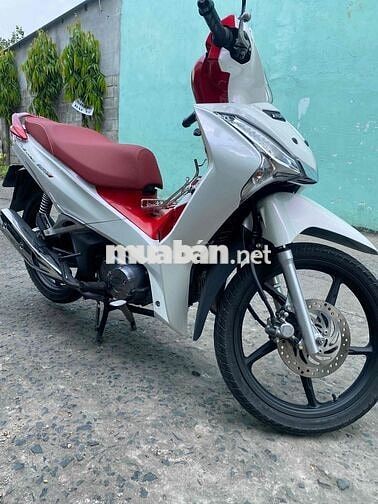 Honda Wave 125i Trắng Đỏ