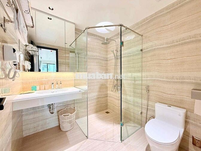 HOT HOT! CHDV 1BR Trần Hưng Đạo Q1 – Ban công cực chill, full nội thất