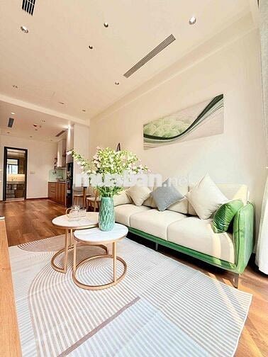 HOT HOT! CHDV 1BR Trần Hưng Đạo Q1 – Ban công cực chill, full nội thất