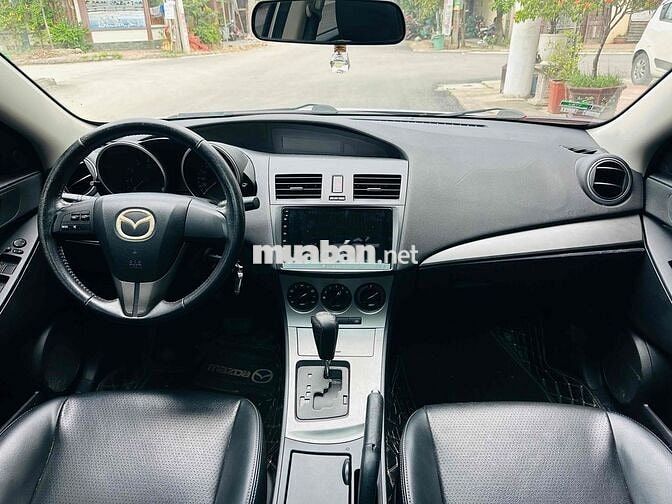 Mazda 3 Hatchback 1.6 số tự động